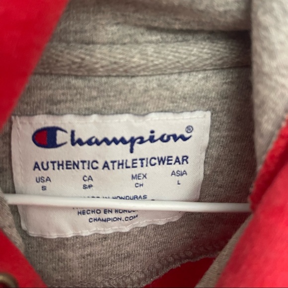 champion small red hoodie - Picture 3 of 3